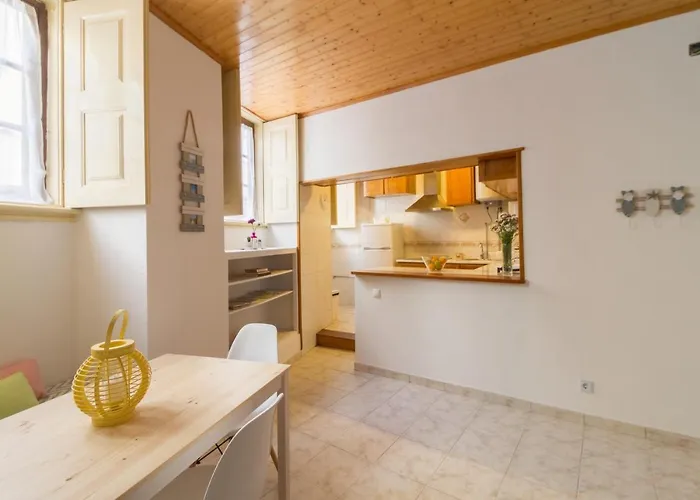 Casa Confortavel No Centro Da דירה פיגואיירה דה פוז